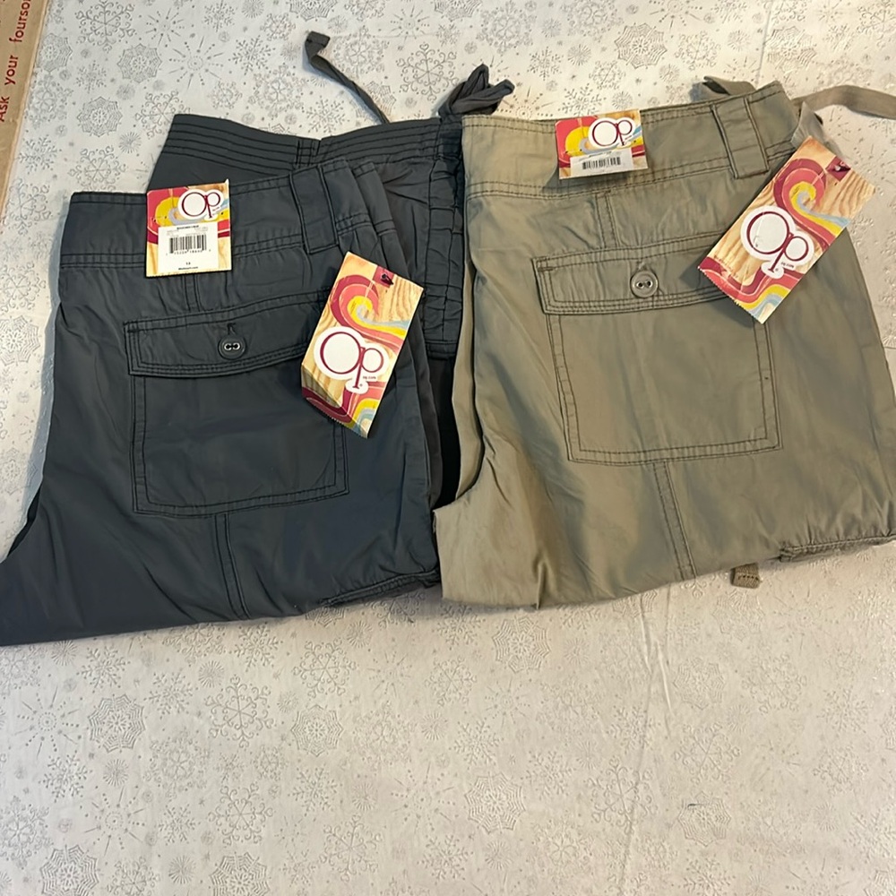 NWT 2 pair OP Rouched crop